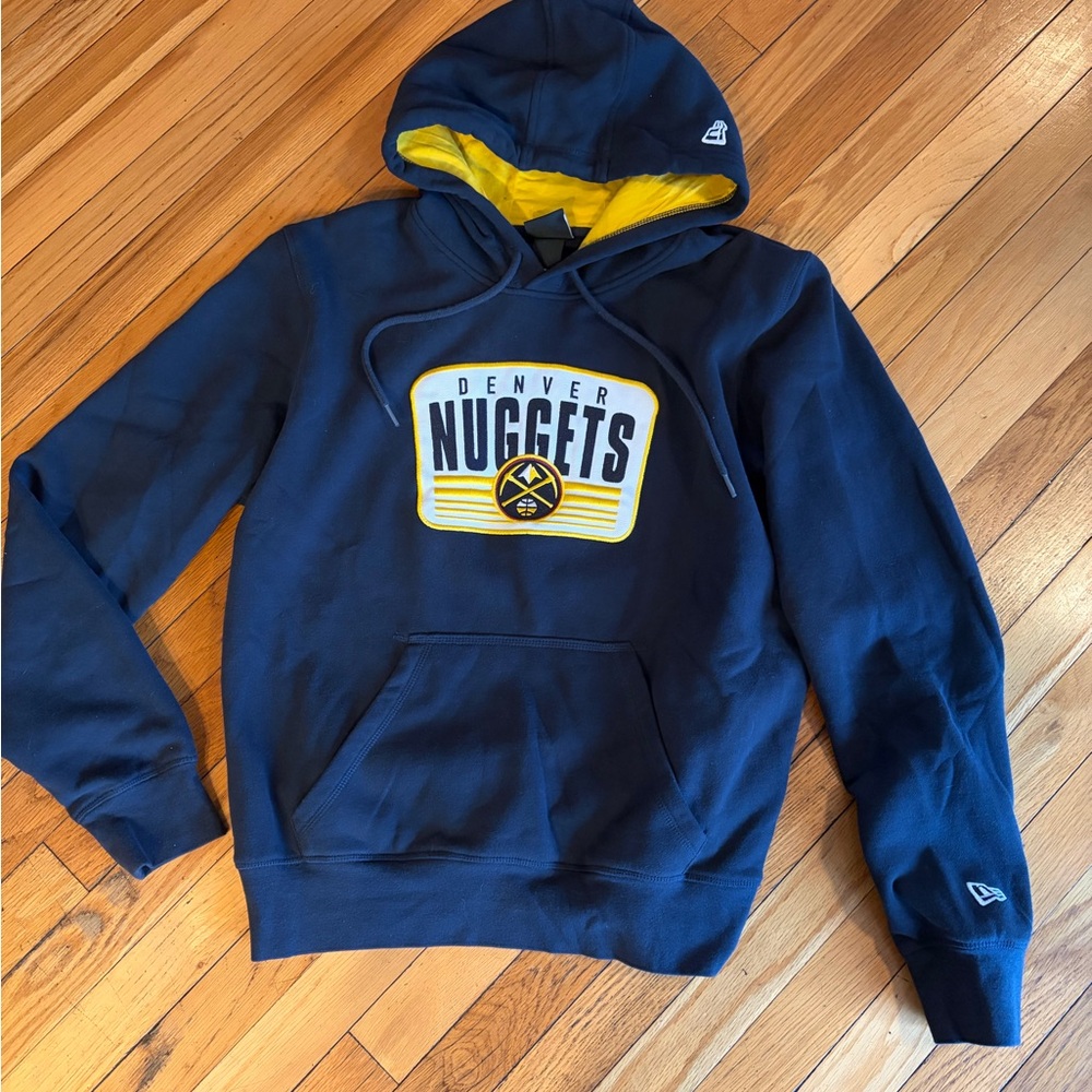 NEW ERA NBA Denver Nuggets Navy & Yellow Pullover Hoodie! Men’s Medium